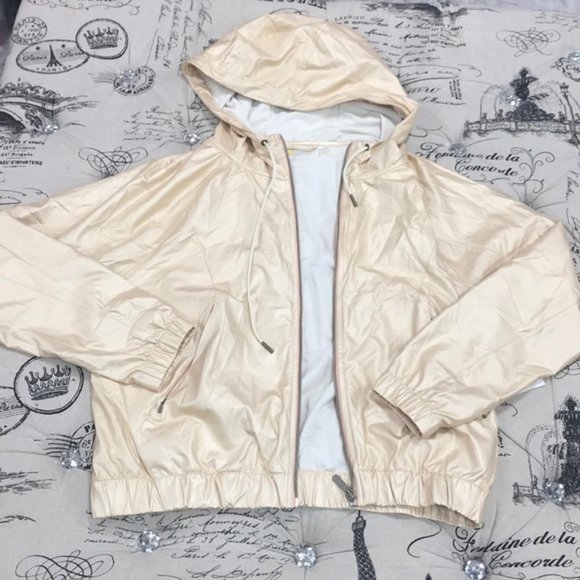 Zella Style Game Shine Hooded Jacket - Picture 4 of 11